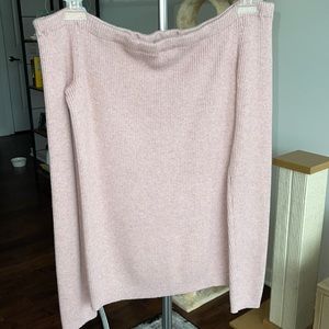 AE off the shoulder sweater pink